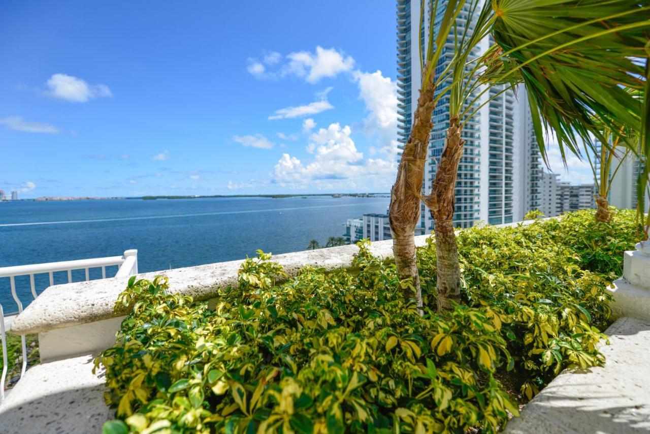 We Host - Amazing Condo Brickell With Ocean-Pool View Μαϊάμι Εξωτερικό φωτογραφία